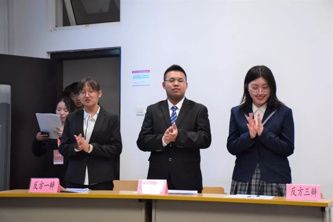 d8e54d95b13a45859414023a819066e9.png d8e54d95b13a45859414023a819066e9.png